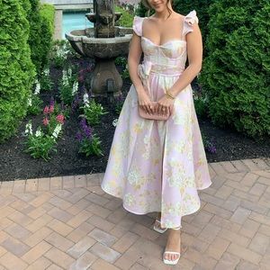 The Vera Dress in Light Lilac Baroque Floral